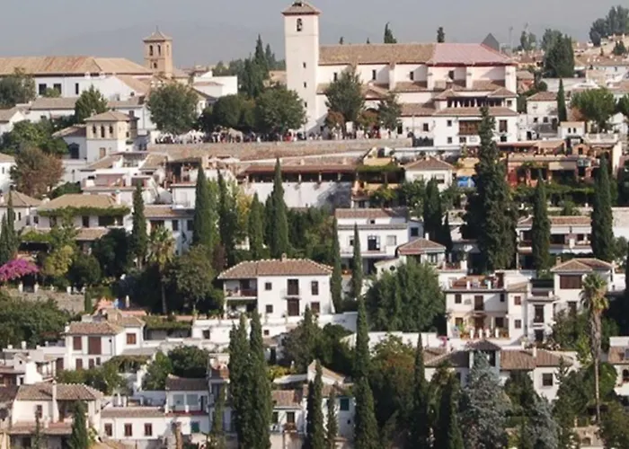 Bonita Casa En Barrio De Monachil